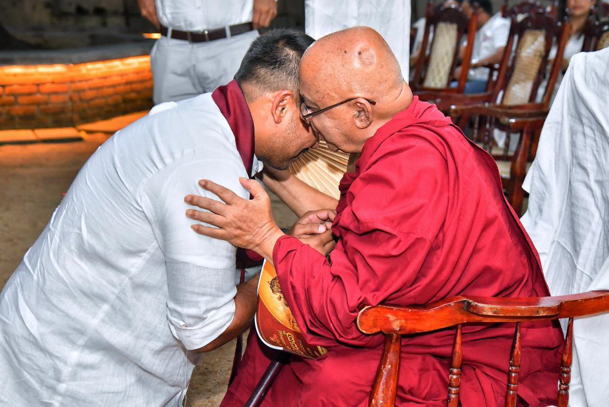 RajapaksaNamal's tweet photo. Participated in the meritorious ceremony held at Nugegoda Siri Dhammarama Maha Viharaya, commemorating the unveiling of the newly constructed Samadhi Buddha Statue and Parinirvana Buddha Statue, as well as the placement of the sacred casket for the 7th Annual Sambudu Themangul Vesak Perahera.