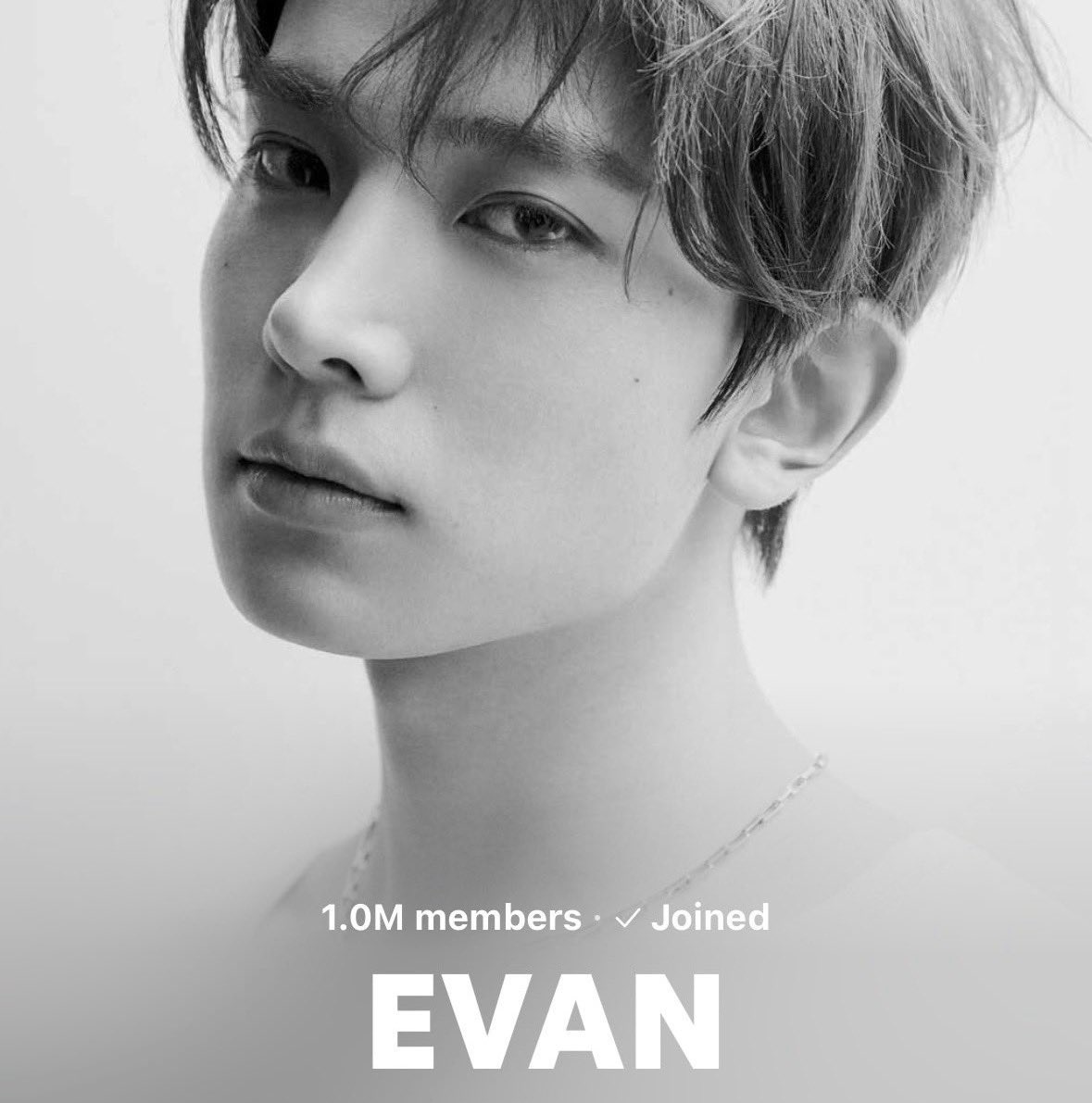 hsngpilled's tweet photo. EVAN WEVERSE COMMUNITY HIT 1 MILLION MEMBERS!

the community launched on may 18th and IN JUST 14 DAYS heeseung has gained 1M members 🤍🥹 https://t.co/12dul1FcT2