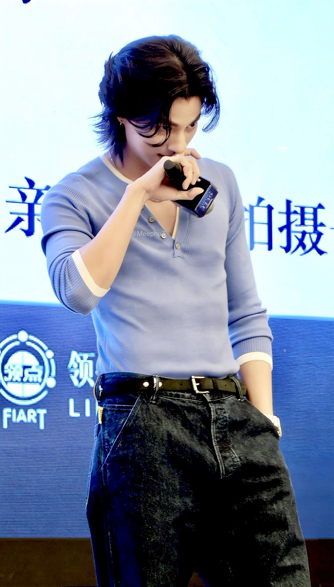 Meephu7's tweet photo. วันนี้อาจจะยุ่งเกินไม่ได้มาหวีดเท่าไหร่
ขอแวะมากร้าวใจ ให้กำลังใจตัวเองแป๊บ
@gulfkanawut #Gulfkanawut https://t.co/RkVIzcMg7X
