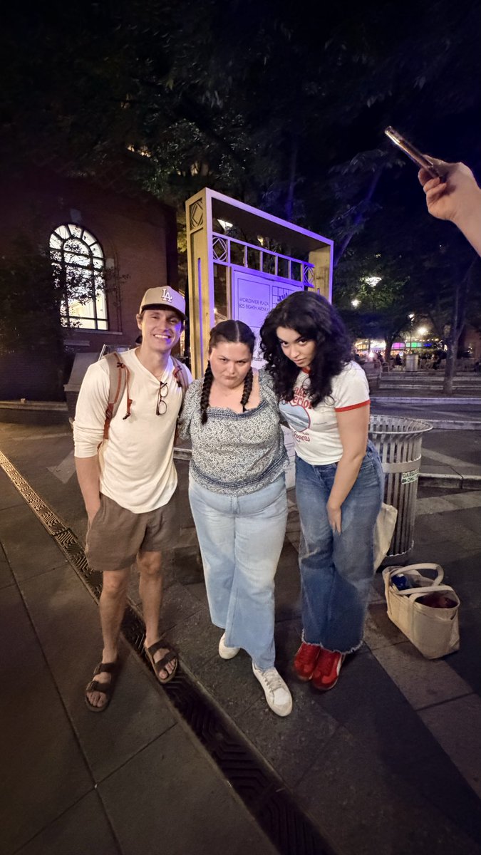 ashleysfirework's tweet photo. best veronica x jd duo ever in the history of the world (john didn’t get the .5 memo) https://t.co/YzSH5x4pzT