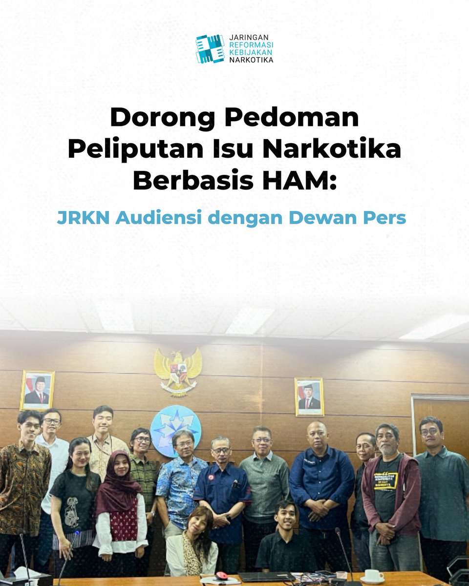 LBHMasyarakat's tweet photo. [Dorong Pedoman Peliputan Isu Narkotika Berbasis HAM: JRKN Audiensi dengan Dewan Pers]

Pada 26 Mei 2026, Jaringan Koalisi Reformasi Kebijakan Narkotika (JRKN) yang dihadiri dari LBH Masyarakat, ICJR, PKNI, dan SPINN melakukan audiensi dengan Dewan Pers bersama sejumlah organisasi pers untuk mendorong penyusunan pedoman peliputan isu narkotika yang lebih berimbang dan berbasis HAM.

#ReformasiNarkotika #HAM #HarmReduction