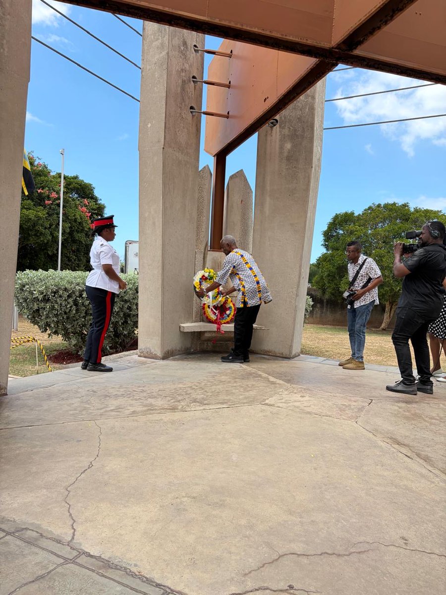 TalkHistoryJA's tweet photo. As we close out the month of May, we leave you with a few highlights from Sam Sharpe day, observed on May 23.
Thanks to Bert Samuels and Steven Golding for supporting the coverage.

#talkinghistory
#talkinghistoryJa
#Samsharpeday https://t.co/fxKyzpK7Z8