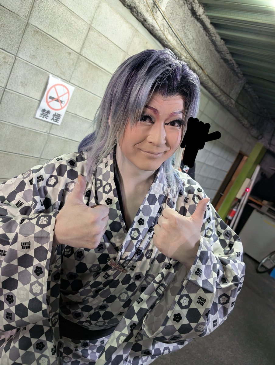siotetsu0101's tweet photo. 20260531
#御所羅い舞座　特別舞踊祭
送り出し
#心結
#藤間美香
#新導あき

心結ちゃんの着物の着付、美香ちゃんがずっと手伝ってくれてたそうな😘
美香ちゃんありがと〜😊✨
７月、高槻で劇団での公演が決まってるからこれは観に行かないと💗 https://t.co/3Ra9draNbF