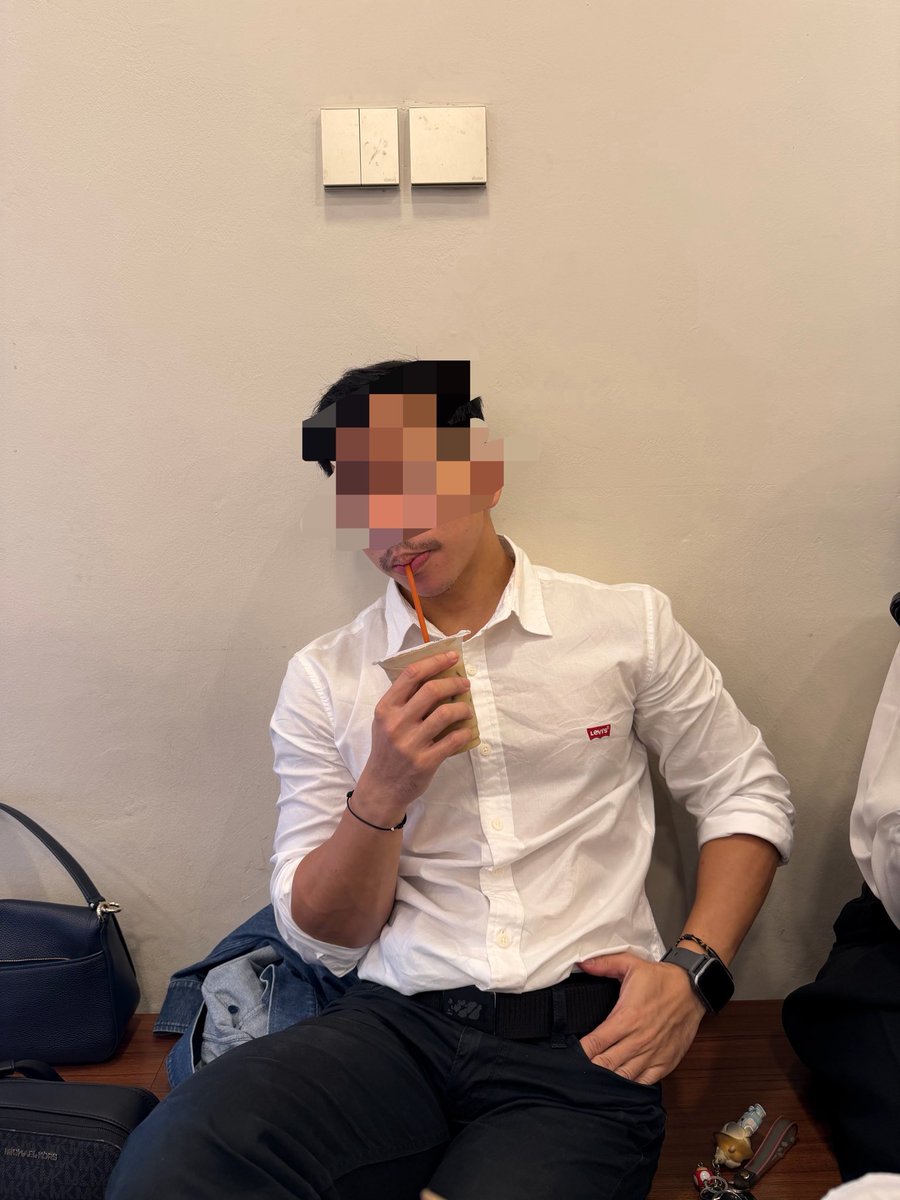 thisiskiddo's tweet photo. Sesekali rapilah yahh (meski baju kusut)😭 https://t.co/QCCJBdkPGY