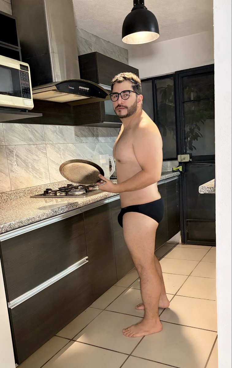 Netopimienta's tweet photo. Cenamos ? 🌮 https://t.co/aVt02K3R1j