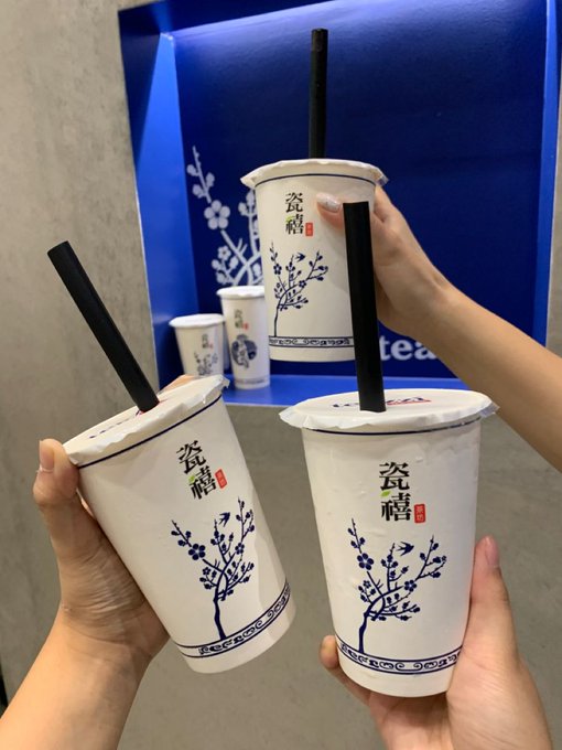dyexpl0rer's tweet photo. the economy said no, this promo said yes https://t.co/xIzWt7uO60