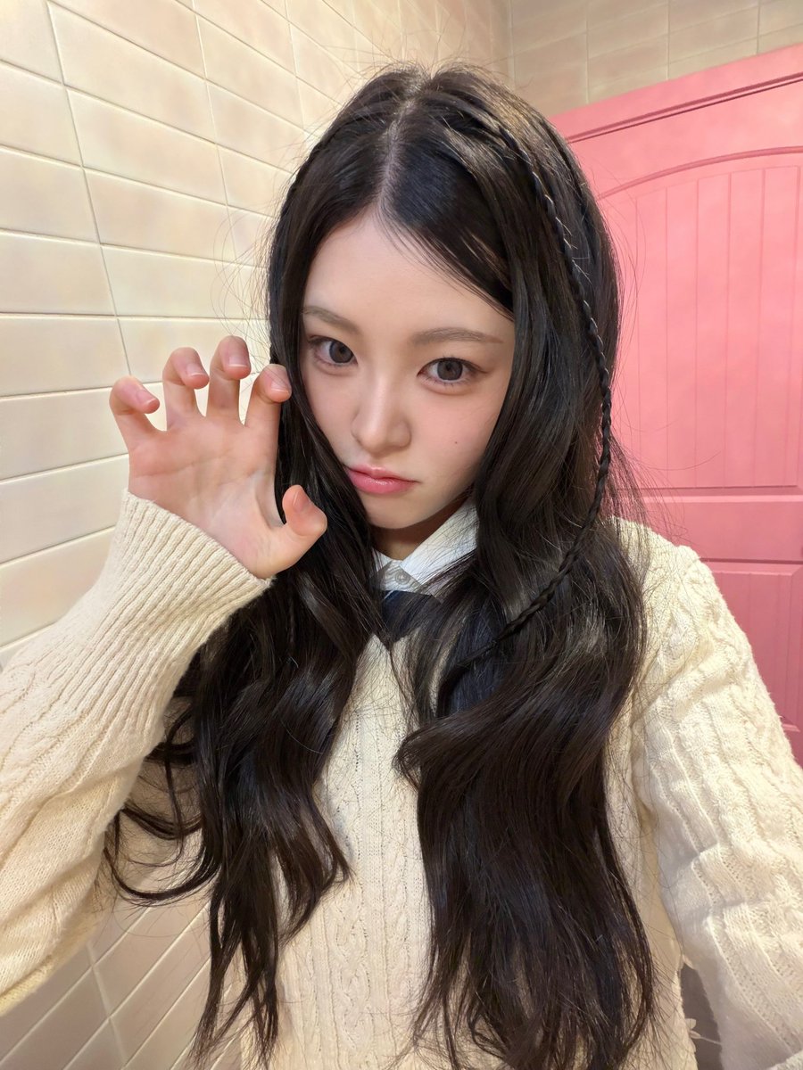 마요 tweet media