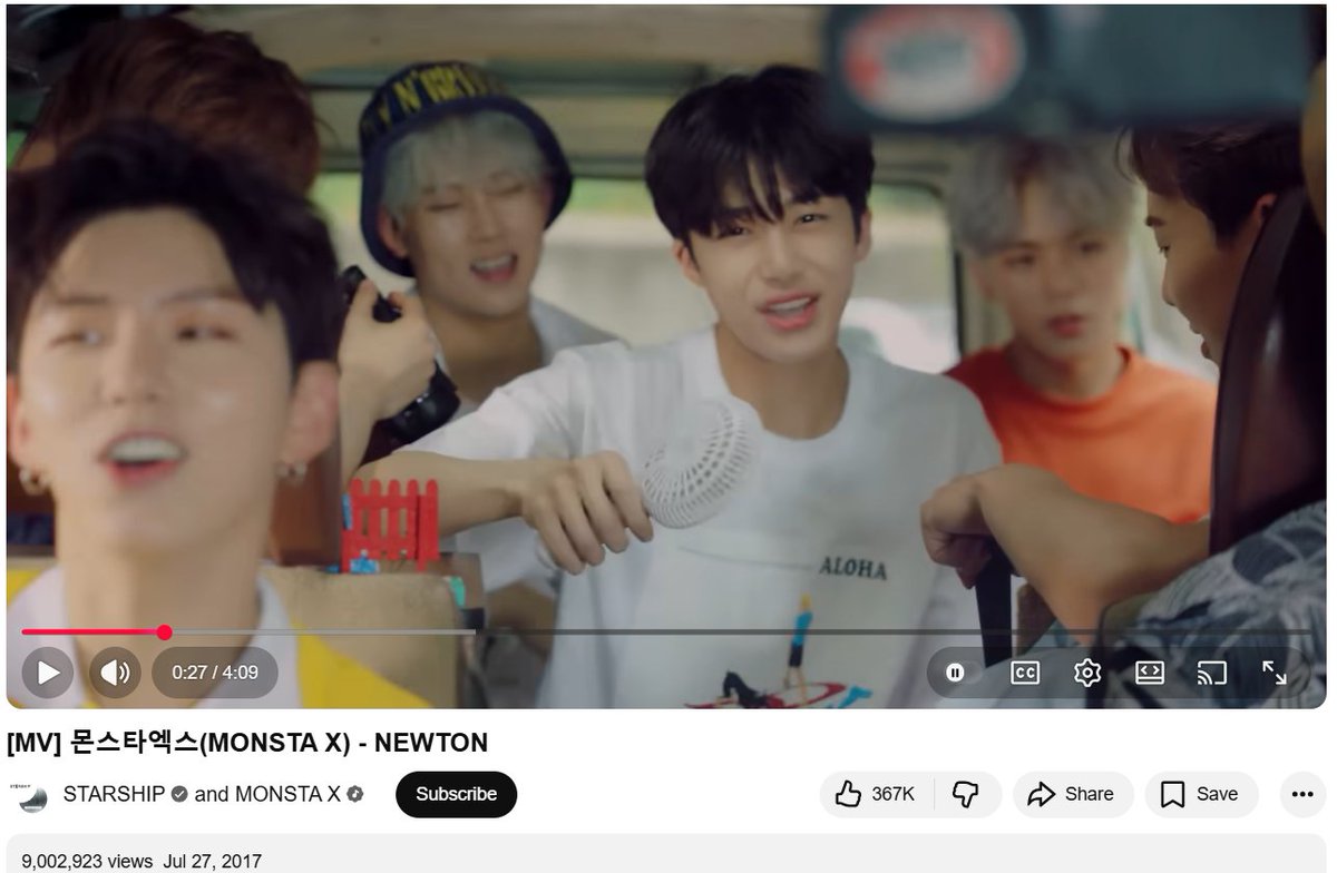 MondayMonbebe's tweet photo. NEWTON passed 9 million views
💙💙💙💙💙💙💙 https://t.co/rI4Evts23H