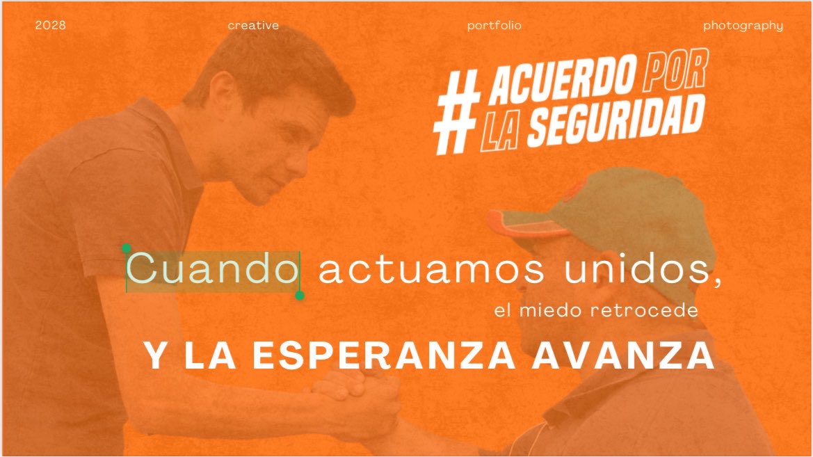 WilsonMerinoR's tweet photo. Otro asalto a un TUTI, con un herido. 

No podemos seguir viviendo con miedo ni normalizando la violencia.
La única respuesta es UNIDAD y acción real.

El #AcuerdoPorLaSeguridad ya fue admitido en la @AsambleaEcuador y este martes validan las firmas en el @cnegobec. Más de 51 mil ecuatorianos dijimos: ¡basta!

Propuestas concretas:

✅ Competencias y recursos para municipios en prevención y vigilancia.
✅ Policía Municipal fortalecida
✅ Coordinación real + tecnología + ciudadanía organizada.

¡Por favor unámonos! La seguridad la construimos entre todos. ¿Estás de Acuerdo? 
#AcuerdoPorLaSeguridad 🇪🇨