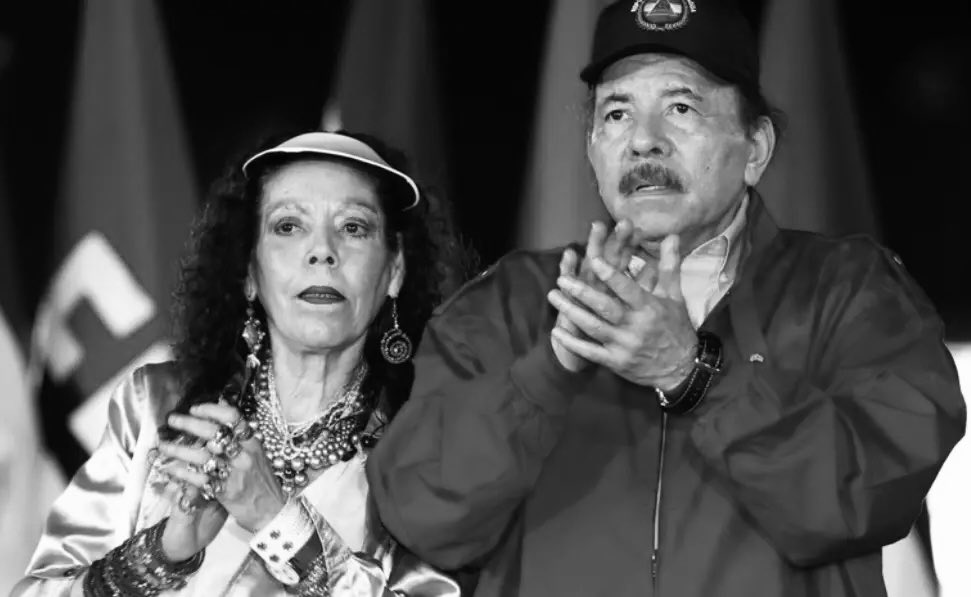 SuazoYubrank's tweet photo. Así actúan los criminales, siempre bajo la oscuridad de la noche para pretender ocultar su crimen.

Nicaragua y el mundo les observa.

@SecRubio @AUNNicaragua @AlianzaCivicaNi @BiancaJagger @PauloAbrao @CP_OEA @cefeche @LuciaPinedaU @joseantoniokast @JMilei @JoseRaulMulino https://t.co/PNsLrAjvz4