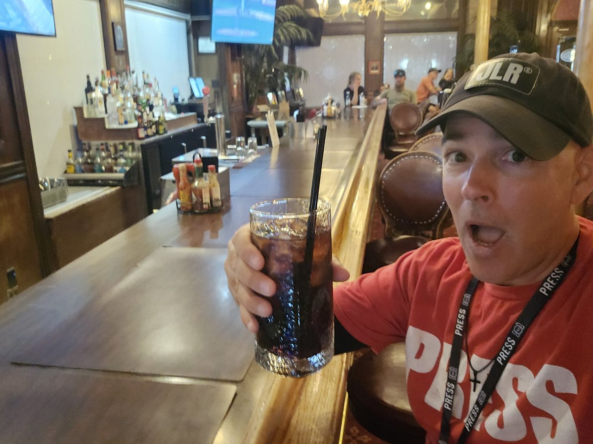 JLRINVESTIGATES's tweet photo. We are staying in one of the most haunted hotels in America. It's called the Mizpah in Tonopah Nevada. Hanging at the bar right now. Ghost hunting tonight on YouTube LIVE. CHEERS!!
https://t.co/7io6rF8foe https://t.co/P8Poa0qIIR
