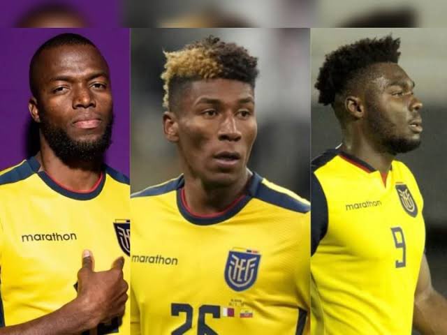RedDevilEcuador's tweet photo. ⚔️ ATAQUE | 7/10

Enner Valencia sigue siendo el líder y referente ofensivo de la Tri. Plata, Minda, Yeboah, Angulo y Kevin Rodríguez aportan velocidad y desequilibrio. El talento está, pero la gran duda sigue siendo la eficacia frente al arco en partidos decisivos. 🇪🇨

#LaTri https://t.co/hp6pbEeNNF