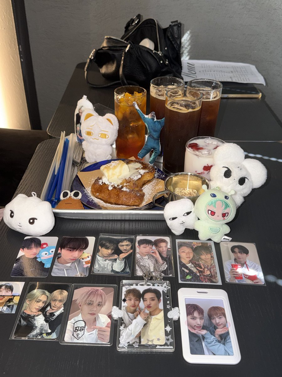 xoxokees's tweet photo. 팀빔찌여 야망을 가져라 https://t.co/dZQZXMFN1P