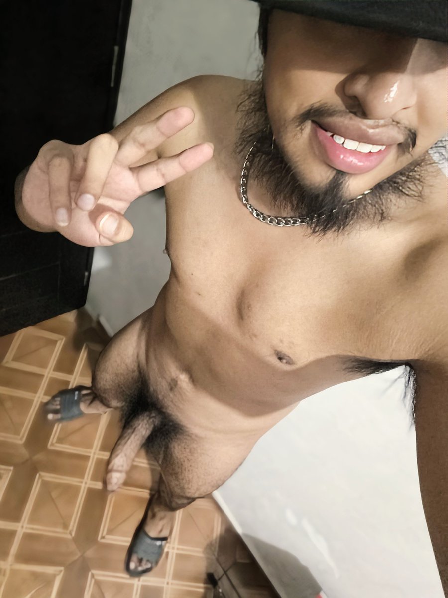 jacquexxx95's tweet photo. LLEGAMOS A 200K FOLLOWERS BANDA!!! Muchas gracias por todo su apoyo 😁 Mr. 20 cm está emocionado y les manda un saludo ✌️🍆🍆🍆

Dónde están los culitos para celebrar? 😈😏🔥🔥🍆🍑💦 https://t.co/pJahyqUCWQ