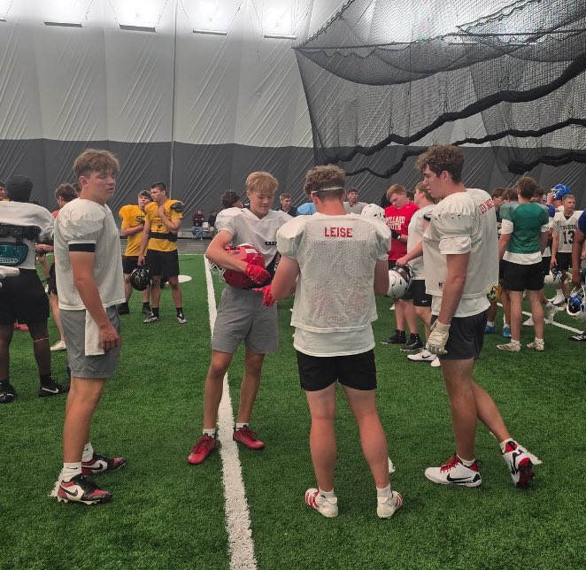 GradyHaberer's tweet photo. I had a great time competing at @WayneStFootball yesterday. Thanks @LMasters8 for the great coaching points. I’m super excited to keep working this summer. https://t.co/FiruGivXmX