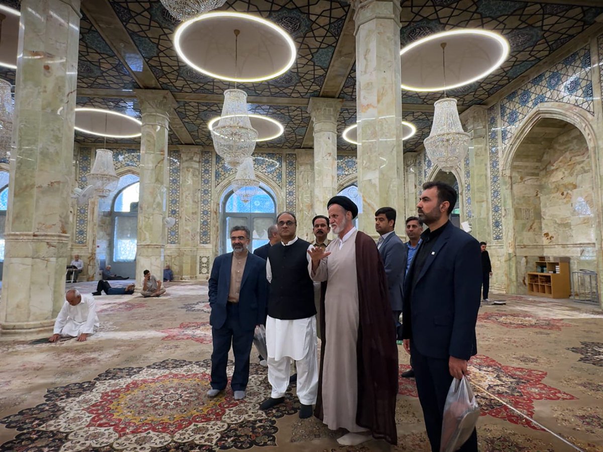 PakinIran's tweet photo. Ambassador-designate of Pakistan to the Islamic Republic of Iran, Mr. Imran Ahmed Siddiqui, commenced his assignment with visits to the holy cities of Qom and Mashhad. The visits underscored the deep bonds of spirituality, scholarship, and culture that have long connected the peoples of Pakistan and Iran.
During his visit to Mashhad, Ambassador Siddiqui called on the Imam-e-Jummah of Mashhad, Ayatullah Seyyed Ahmad Alamolhoda and Deputy Custodian of Astan Quds Razavi, Mr. Mostafa Faizi. 
Ambassador Siddiqui expressed his appreciation to the Government of the Islamic Republic of Iran for the excellent facilities and services provided to Pakistani zaireen. The two sides discussed ways and means to further facilitate Pakistani pilgrims visiting Iran.
Both sides emphasized the importance of strengthening people-to-people contacts and further consolidating the longstanding fraternal relations between the two brotherly countries.
Ambassador Siddiqui also visited several important sites within the Holy Shrine and payed for the unity of the Muslim Ummah, as well as for lasting peace, stability, and prosperity in the region.