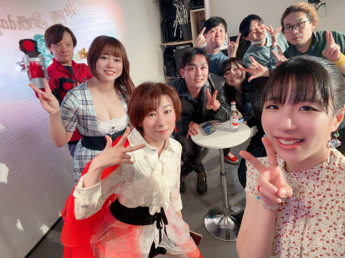 manami0727's tweet photo. 昨日は龍希くんバースデーでした🎊🎉
今年も呼んでくれてありがとう✨
そしてショットにシャンパンに…スミノフ、ハイボールも！
いっぱいありがとうございました🥰🫶
たくさんのお客様の笑顔がとっても嬉しかったです✨
龍希くんが皆から愛されているなぁと母の目線でほっこり←
改めてお誕生日おめでとう🎊🥳🎂
これからも楽しいこといっぱいやろうね(*・ｪ･*)ﾉ☆
