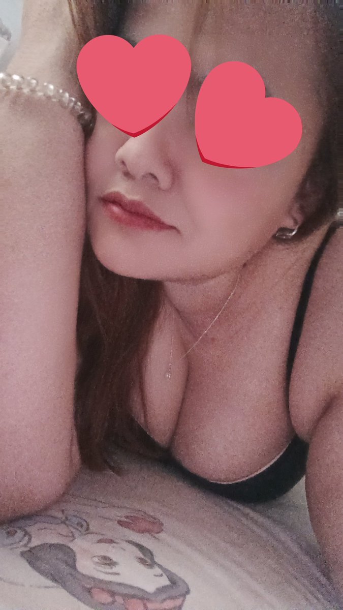 Perliteparty's tweet photo. อิจฉาคนผอม ส่วนเราอ่ะน่าหอมอย่างเดียวเลย https://t.co/dOrkF1sZWH