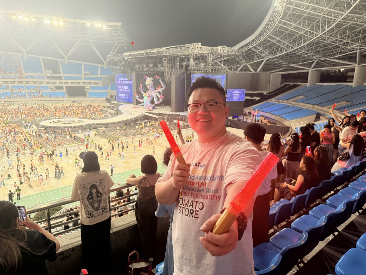DDbennLL's tweet photo. 周末去合肥看了一场蔡姐的Pleasure…… https://t.co/3CUALlgHsS