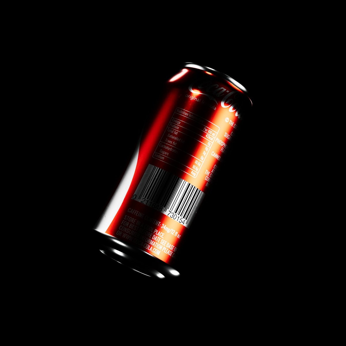 kc_themotion's tweet photo. This week’s study: can texture and lighting.

It’s interesting how a simple can can feel much more cinematic when the lighting and contrast are controlled properly.

Really recommend Sketchy Visuals for anyone who wants to improve their product rendering and lighting workflow. https://t.co/1HEzYSYmJW