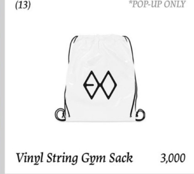 sbtexol's tweet photo. sell! wts vinyl string gym sack 

(md exo yg cuma ada di popup seoul)

80k, cod venue/co shopee dom jbr https://t.co/JLwG7T9Wlh