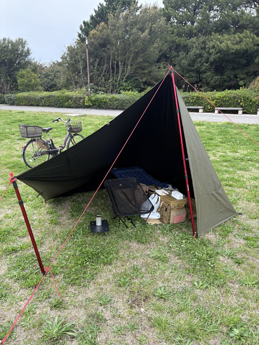 xtakarip's tweet photo. #ソロキャンプ
デイキャンでは基本タープの試し張り⛺️ https://t.co/AIRE7FpWyG