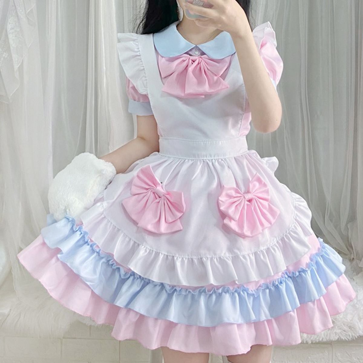 _nanopp's tweet photo. ちょーシンプルな王道メイド服と、フリフリたくさんのメイド服と、ピンクとか水色のメイド服、全部良くて🥹選べないよう😢😢😢丈もロング、膝丈、ミニ、、、悩む〜💭💭💭どれが好き？？？？ https://t.co/QI9ShjSWIM