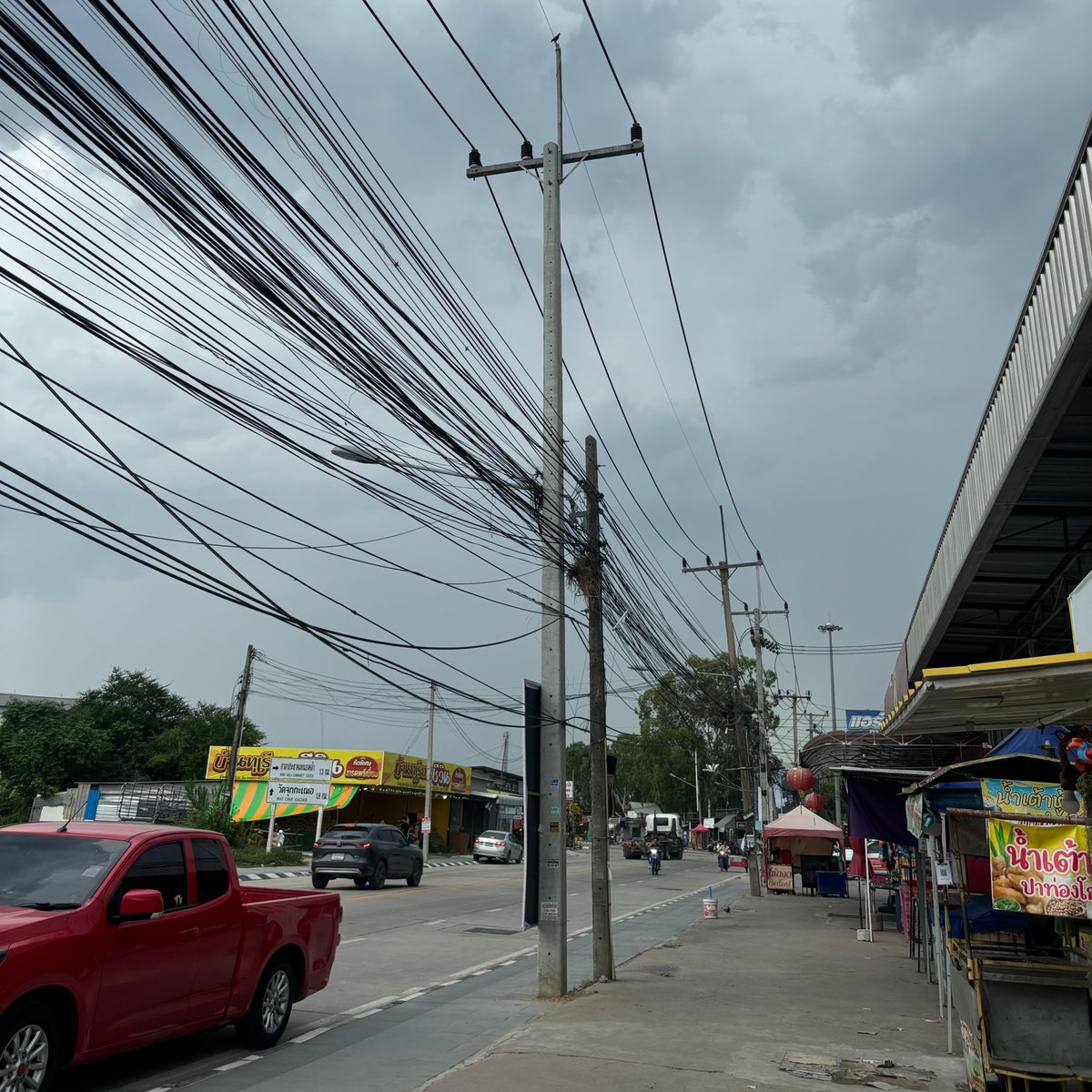 apsm114's tweet photo. อากาศดีนะวันนี้ แดดไม่มีเลย
#แหลมฉบัง #เครือสหพัฒน์ #อ่าวอุดม #ศรีราชา #บึงวรกิจ https://t.co/nGTunfoEpr