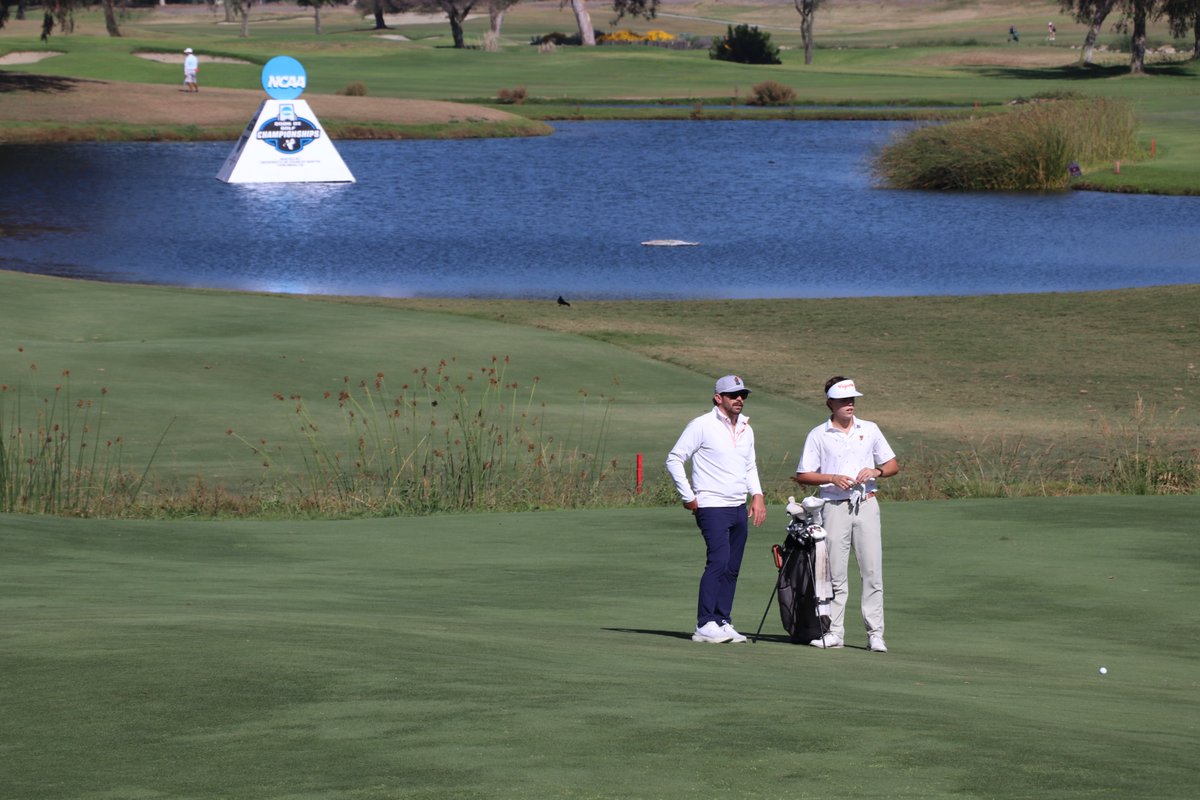 UTRGVMensGolf's tweet photo. Photos from the third round of the Natty. 

#RallyTheValley #UTRGV #NCAAGolf https://t.co/g2gc38gfvl