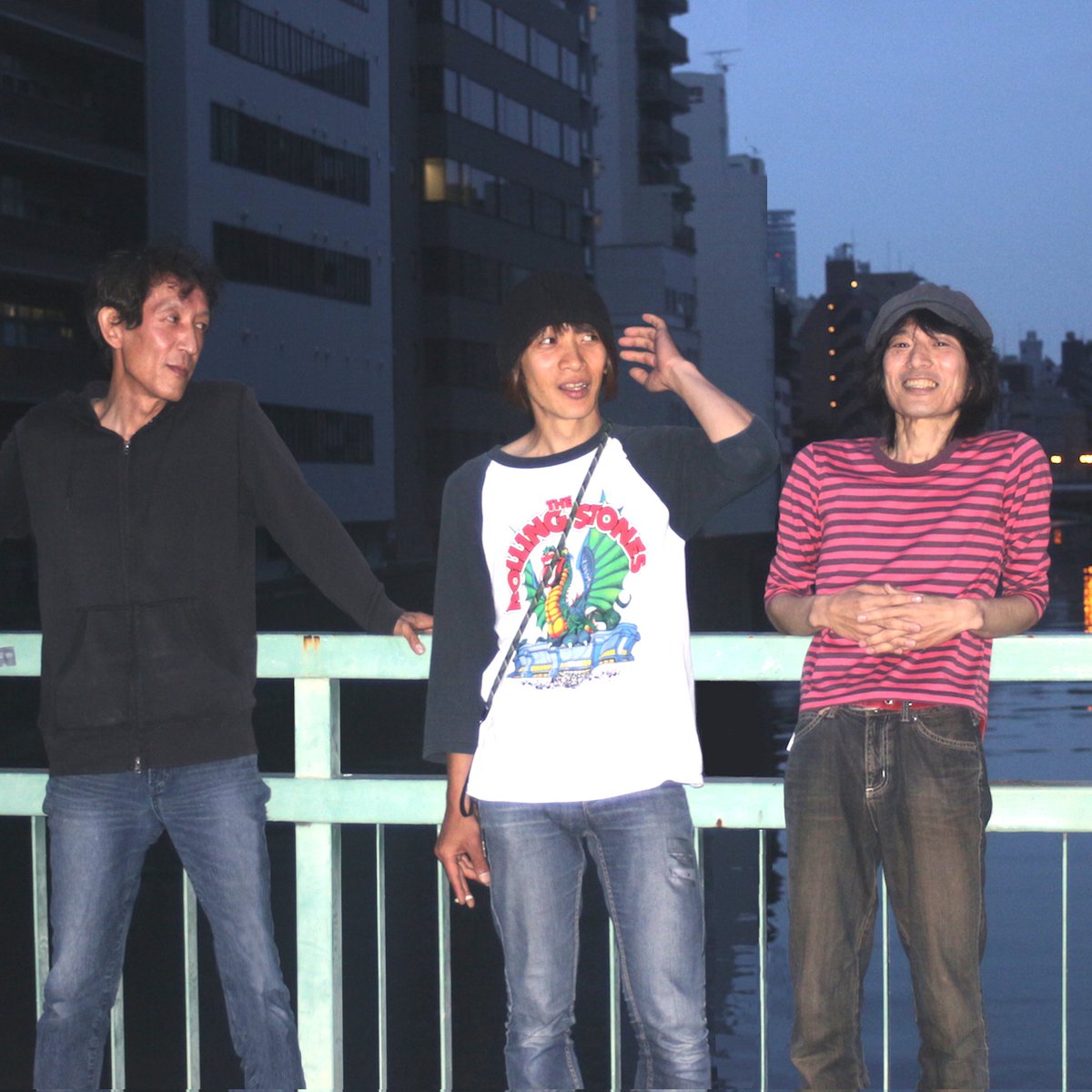 ni_ne_letsrock's tweet photo. 【ニーネ・ライブ情報】
7/3(金)高円寺JIROKICHI、ニーネ×画鋲、ツーマン開催！！ https://t.co/iNKvsSmxP6