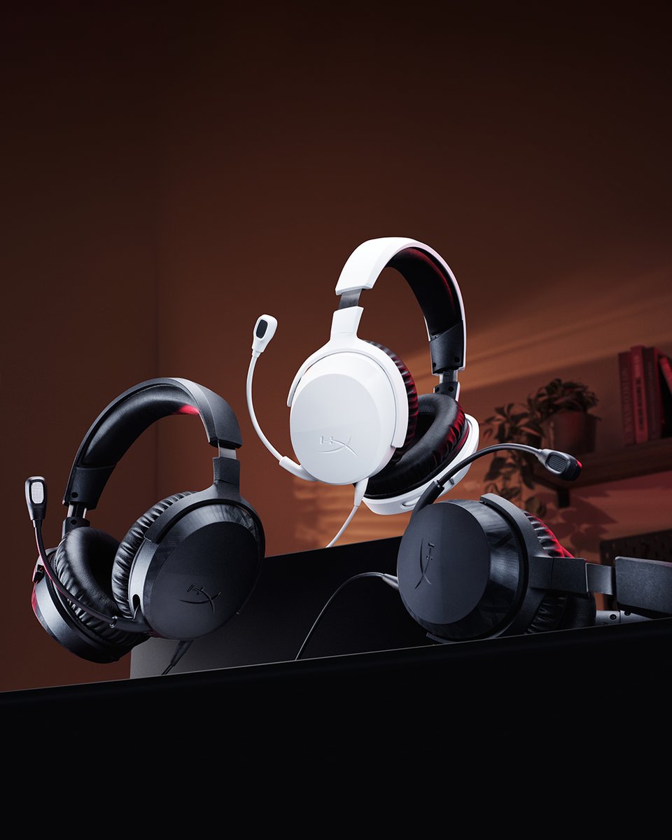 HyperX's tweet photo. HyperX Stinger 3 Wired keeps it simple🎧

50mm drivers = hear every footstep👣

noise-cancelling mic = no bad comms🎤

send this to the teammate who never hears anything 🙉

https://t.co/0elyOqZv5t https://t.co/bxaf0YjdLa