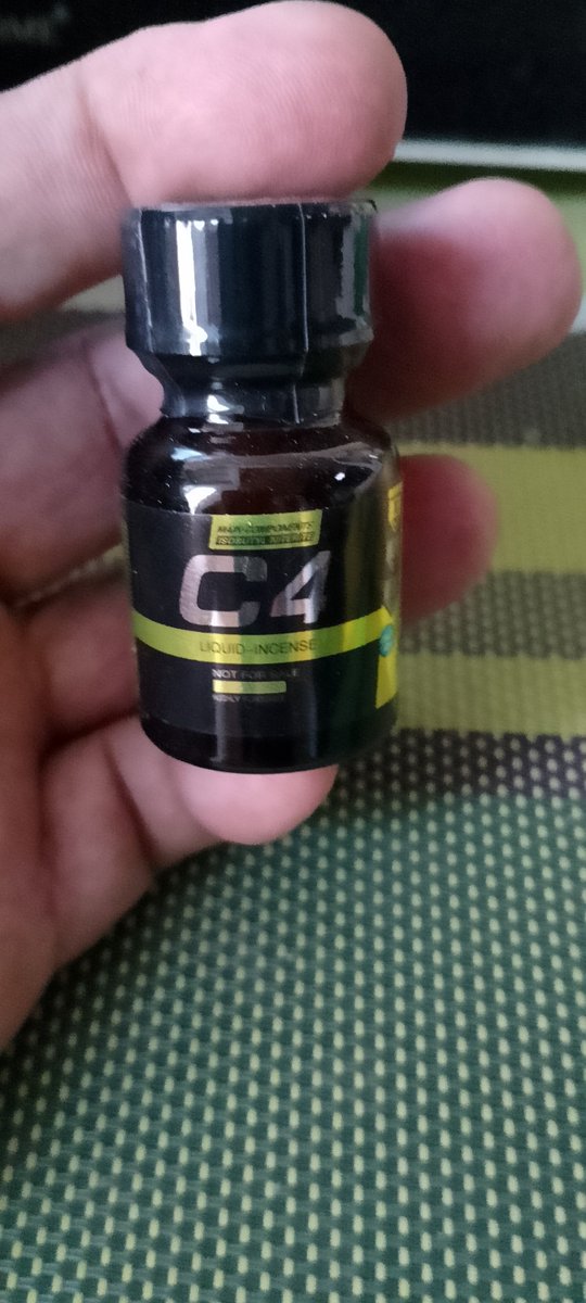 chukchaki's tweet photo. Shipment ordered poppers aroma oil essential to Dmall Boracay https://t.co/OKM5Y93bwu
