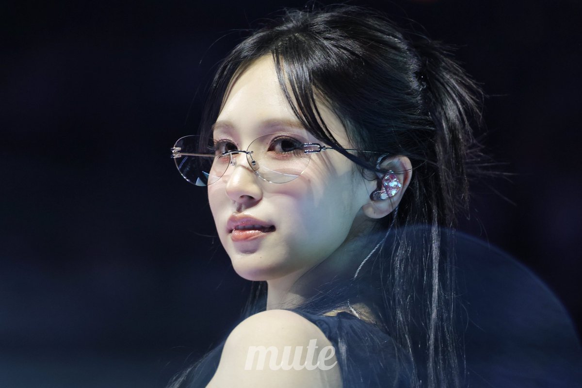 twi2onc's tweet photo. 260531 #MINA #미나 #ミナ THIS IS FOR IN AMSTERDAM

#TWICE #트와이스 #THISISFOR
#TWICE_THISISFOR_WORLD_TOUR
#TWICE_THISISFOR_WORLD_TOUR_IN_AMSTERDAM #THISISFOR_AMSTERDAM https://t.co/0Aya9S1LQ4