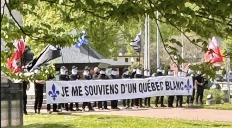 ErosVenne's tweet photo. À toutes ces pleureuses radio-canadiennes bien assises sur leurs chaises subventionnées par l’argent des Canadiens-français qui ont travaillé fort pour bâtir le Québec. Torchez-vous, gang d’hypocrites. https://t.co/fOlFterwYX