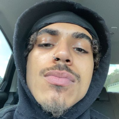 Akcollins8's tweet photo. #NewProfilePic https://t.co/qnSggJAFyF