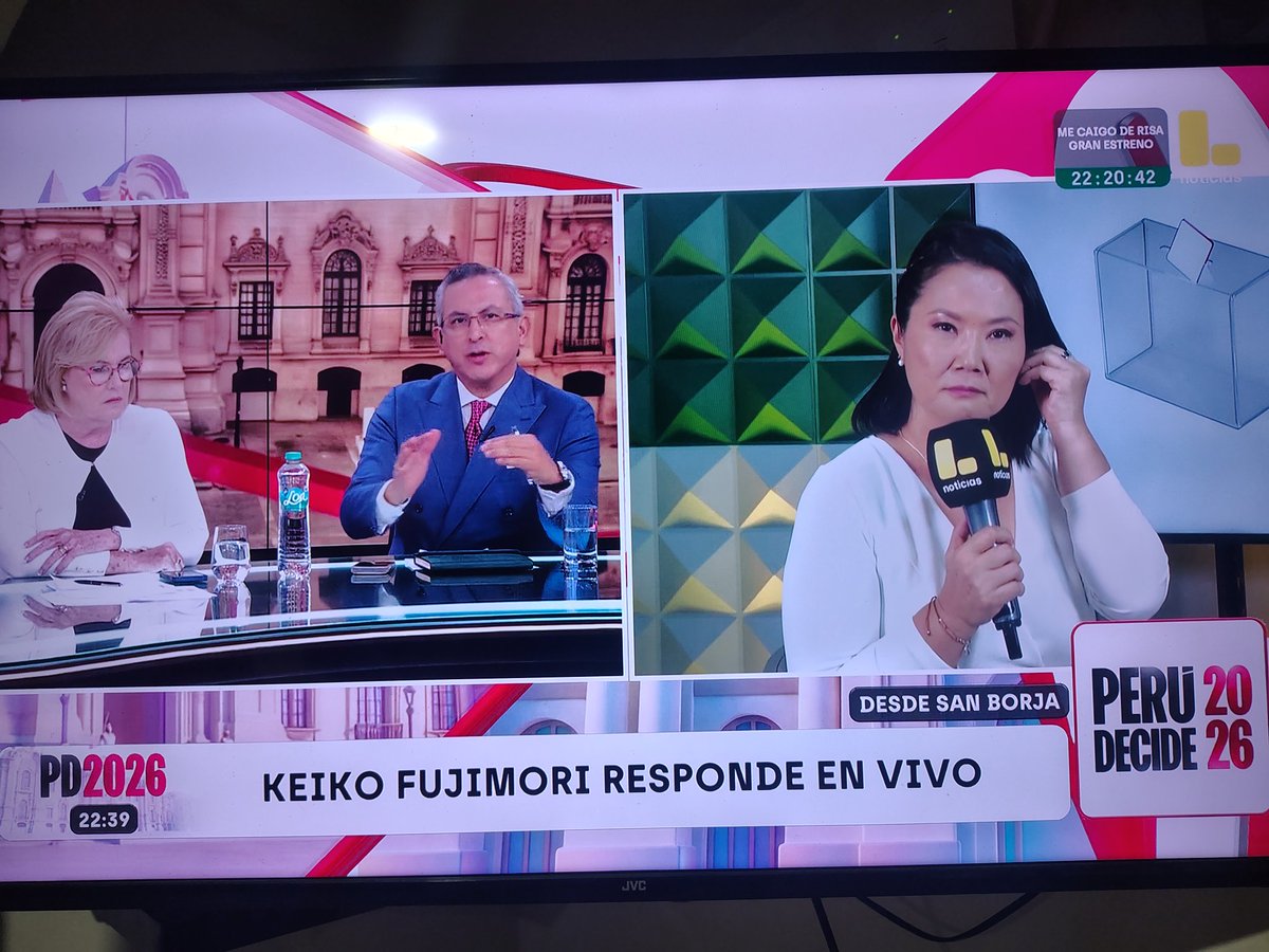 ronabril's tweet photo. @tenoriopedro @Latina_Noticias En tu cara te han dicho de que no fue obstruccionista el 2016 y que siempre ha respetado a los ganadores de las elecciones. Entonces mano, q hacemos? https://t.co/xsPWYRCzOR