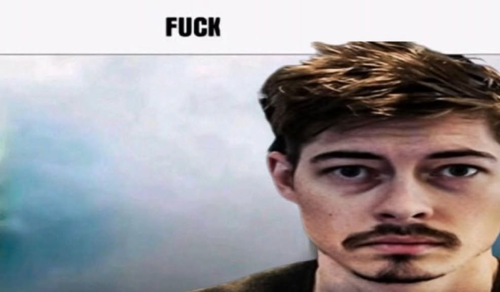 MacticsG1's tweet photo. wait my friend just sent me this, where is this from? this shit is hilarious https://t.co/3AyMGhIwps