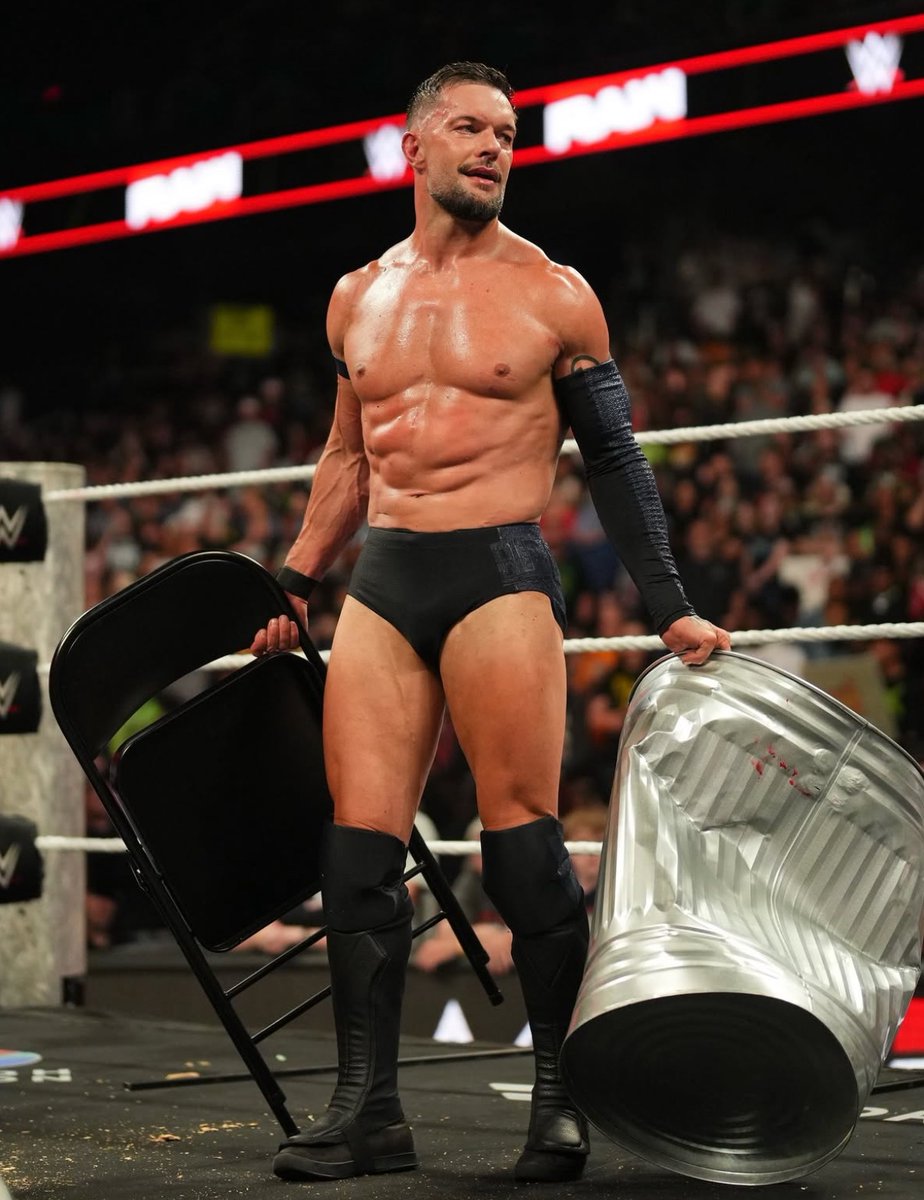 WrestlingWCC's tweet photo. Finn Balor is listen as a Smackdown superstar on the King Of The Ring bracket https://t.co/LazgPR69Lj