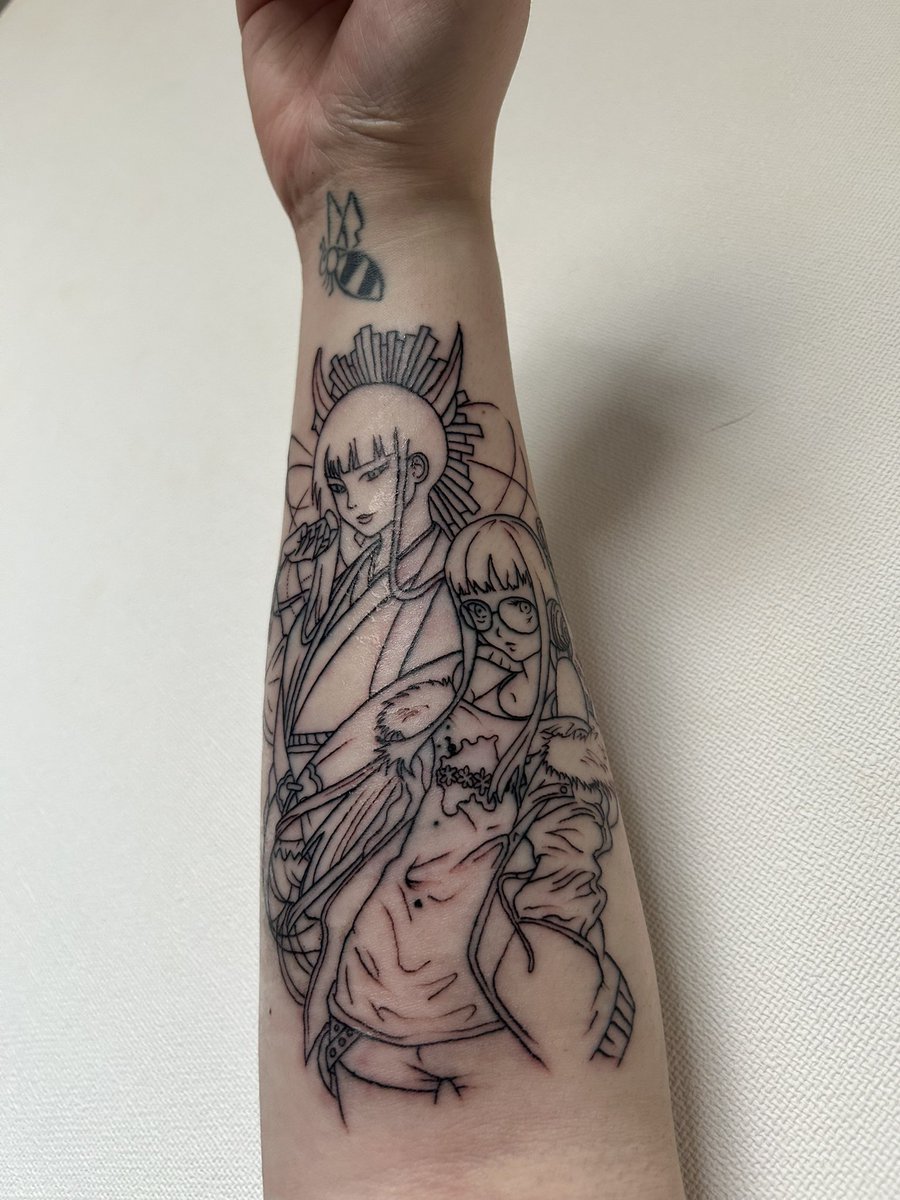 yureneilo's tweet photo. タトゥー昨日仕上げ入れてきた〜！
BLEACHの修多羅千手丸とペルソナ5の佐倉双葉〜！！

@札幌タトゥーイング勝水 https://t.co/fCCfQM9bVa