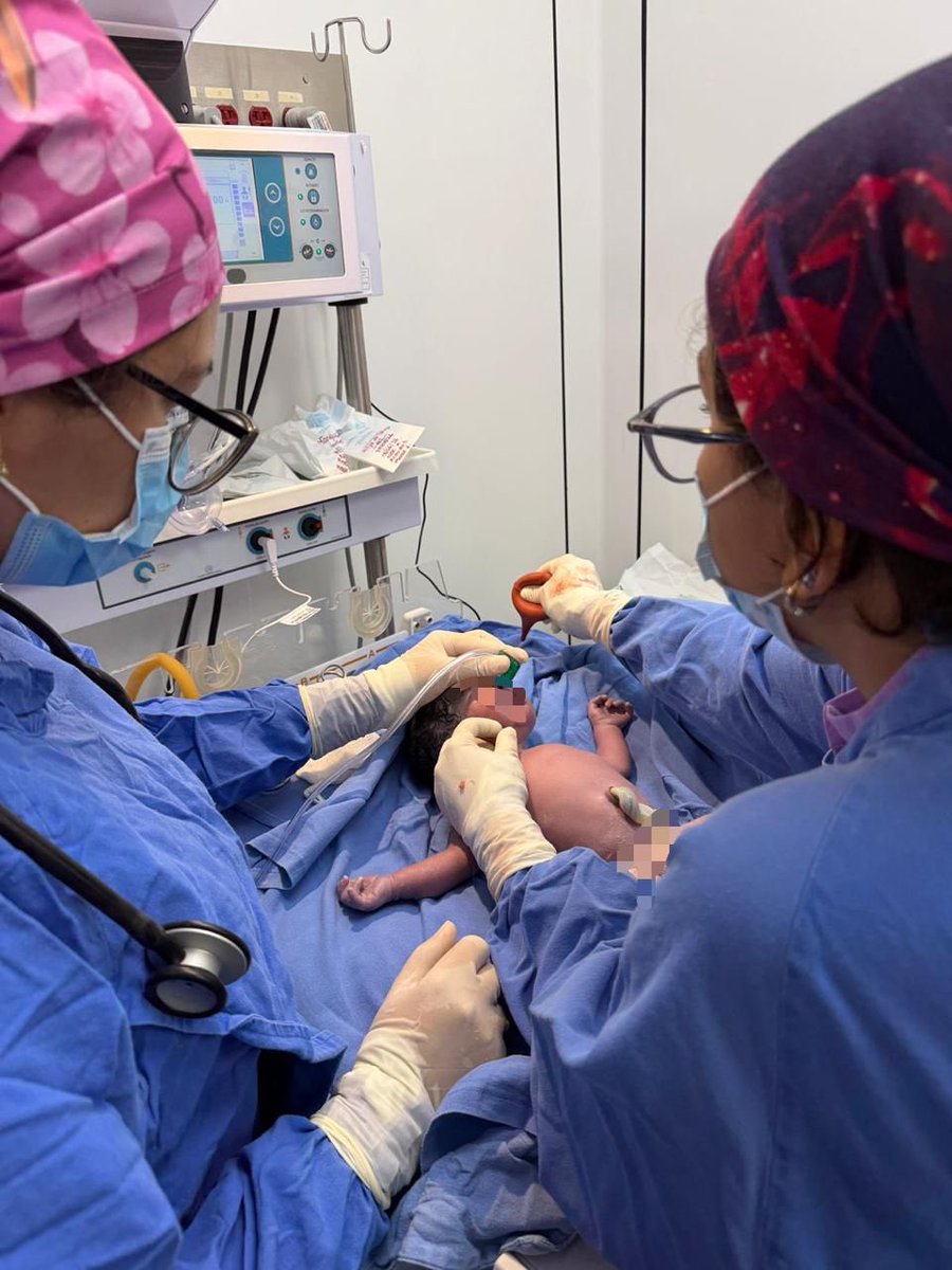 martibatres's tweet photo. Terminamos este domingo con una bonita noticia. ¡Acaba de nacer el primer Bebé Calero! Toda la familia @ISSSTE_mx estamos muy content@s, principalmente allá en 𝗖𝘂𝗲𝗿𝗻𝗮𝘃𝗮𝗰𝗮, 𝗠𝗼𝗿𝗲𝗹𝗼𝘀, donde lo reciben con mucha alegría.

¡Bienvenido y felicidades a la familia! https://t.co/ylLChg6xrL