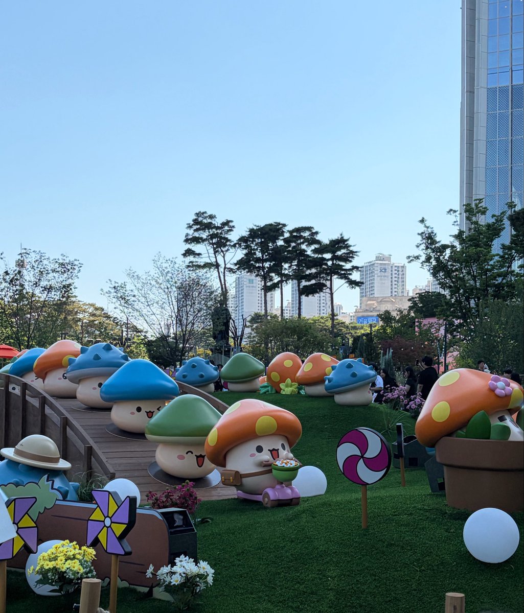 춘님 tweet media