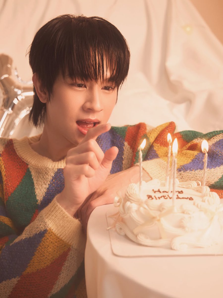 fnatouched's tweet photo. My little one is already 30!
 @FlukeNatouch 🥺♡

น้องฟลุ้ค 3(0) ขวบแล้วงับ
#30thHBDFlukeNatouch 
#เจ้าแก้มก้อน #fluke_natouch https://t.co/BmiLk85B95