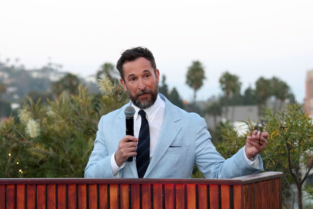 NoahWyleCom's tweet photo. Photos: Noah Wyle on stage at the MPTF NextGen Summer Party. https://t.co/BBT6uu5LLI