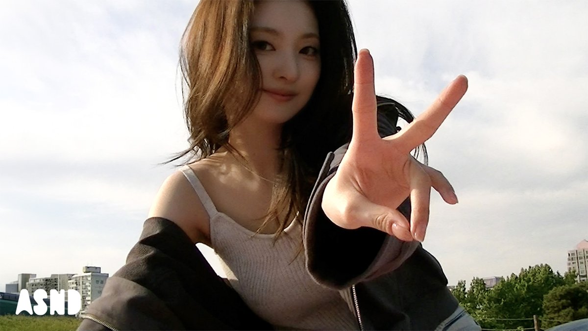 realfromis_9's tweet photo. [fl▶ylist] 'BTS - Euphoria' cover by 나경

🖇 https://t.co/GJMylzLlnw

#fromis_9 #프로미스나인
#이나경 #나경
#LEENAGYUNG
#f_laylist https://t.co/HNznQN5OGb