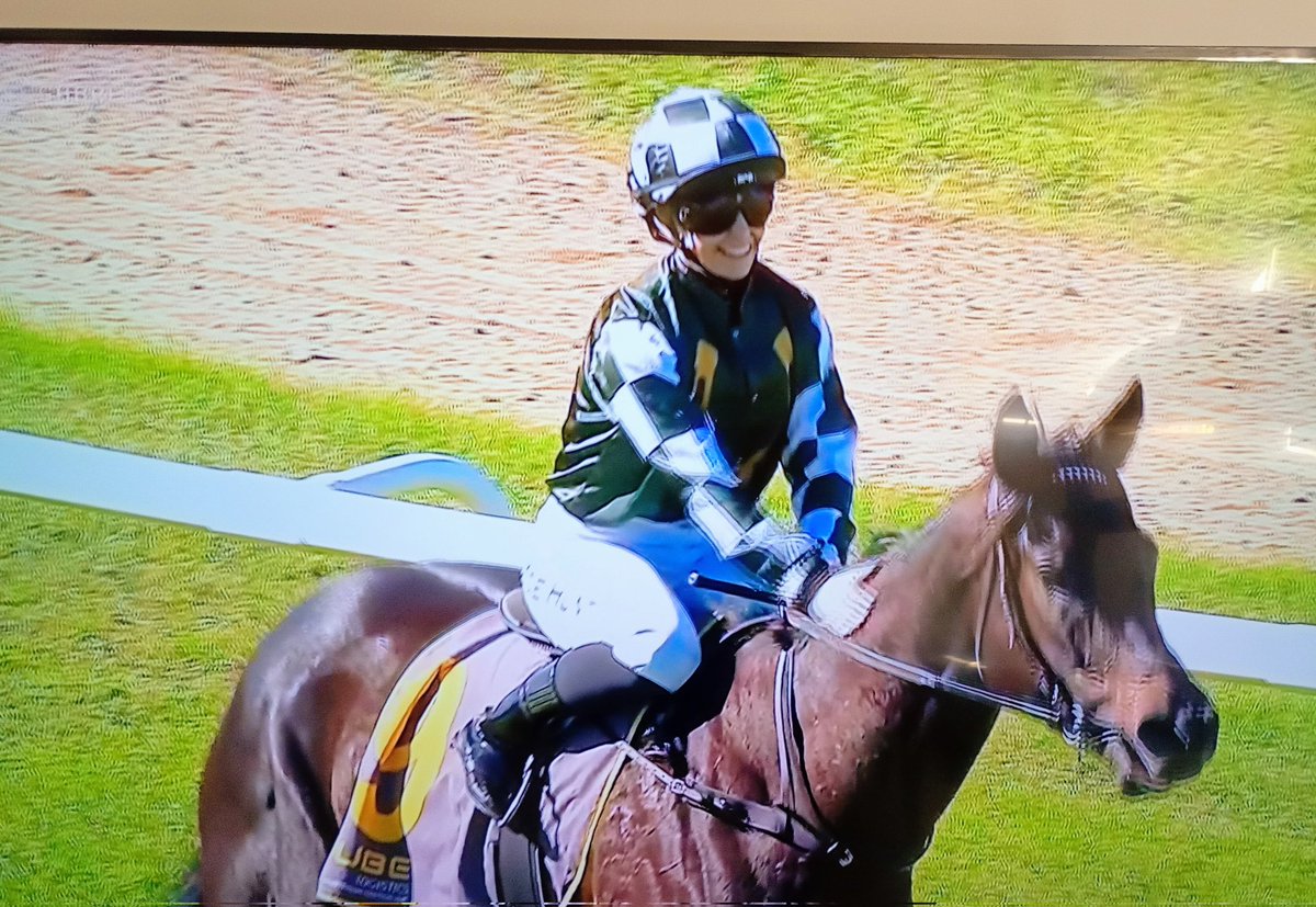 AttungaRacing's tweet photo. Great 1st Up Win 🥇 by #MayBeBubbles at Warren #Racing $6.50 Outstanding Training by #Mudgee #HorseRacing Trainer @DJSRacing6 #FillUp #FreeMoney #LoveRacing #WestIsBest #Highway #Rosehill #OneJungle 💪🥇🍻🍻🍻 https://t.co/dSmvWKl0vj