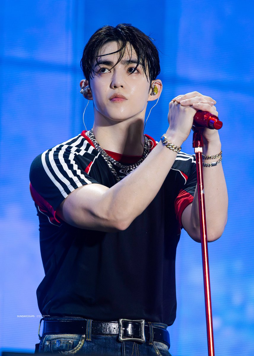 SUNDAYCOUPS_'s tweet photo. 260531 ASIA TOP MUSIC FESTIVAL

#SCOUPS #에스쿱스 #승철 #세븐틴 #SEVENTEEN 
#CXM https://t.co/uUVvZmk1EV