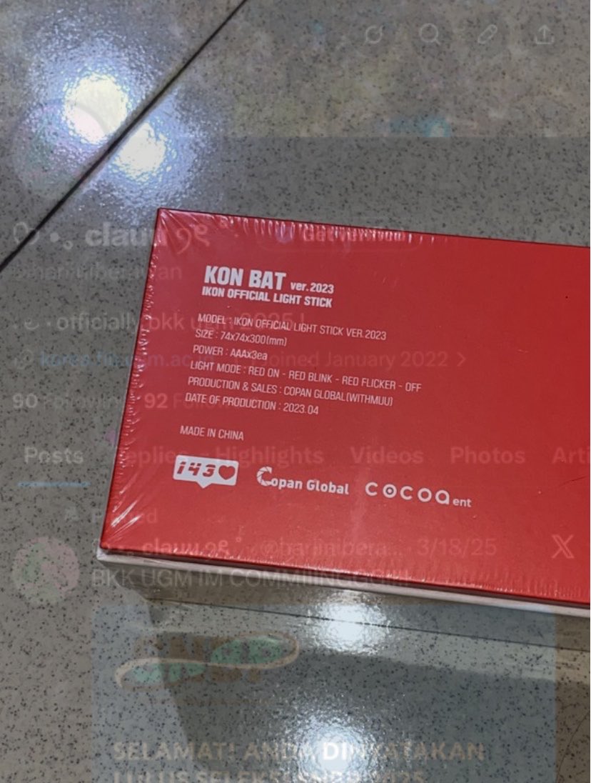 hariiniberawan's tweet photo. WTS LIGHTSTICK IKON KONBAT VER. 3 (2023)

💸 IDR 700.000 

☁️ Sealed
☁️ On progress gratong di 🍊
☁️ Bisa COD Jogja kapan aja / Jakarta akhir juni - juli tp jgn php yah 😔🙏
 
#zonauangㅤ https://t.co/A1n3w0zb7W