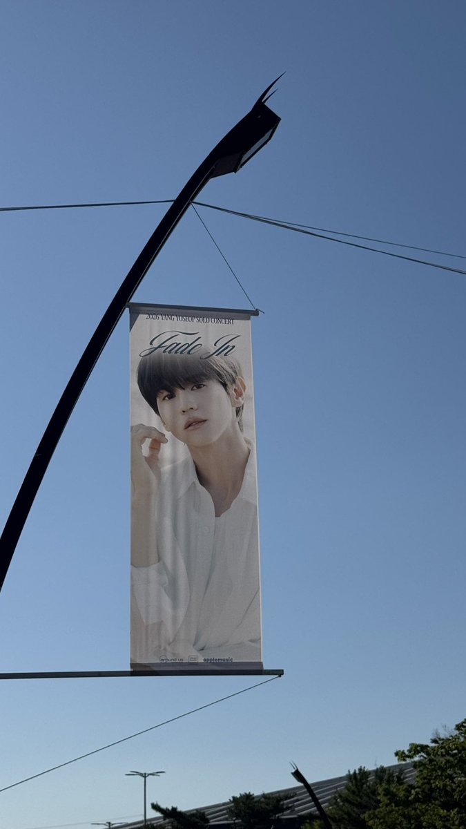 byeog105's tweet photo. 양솔콘 🪽🪽

너무즐거웟고신의목소리로채워진공연을볼수있다는게얼마나행운인지콘서트타이틀이름처럼계속생각날것가틈….🫰🏻💕 https://t.co/aRZI1NoFTv