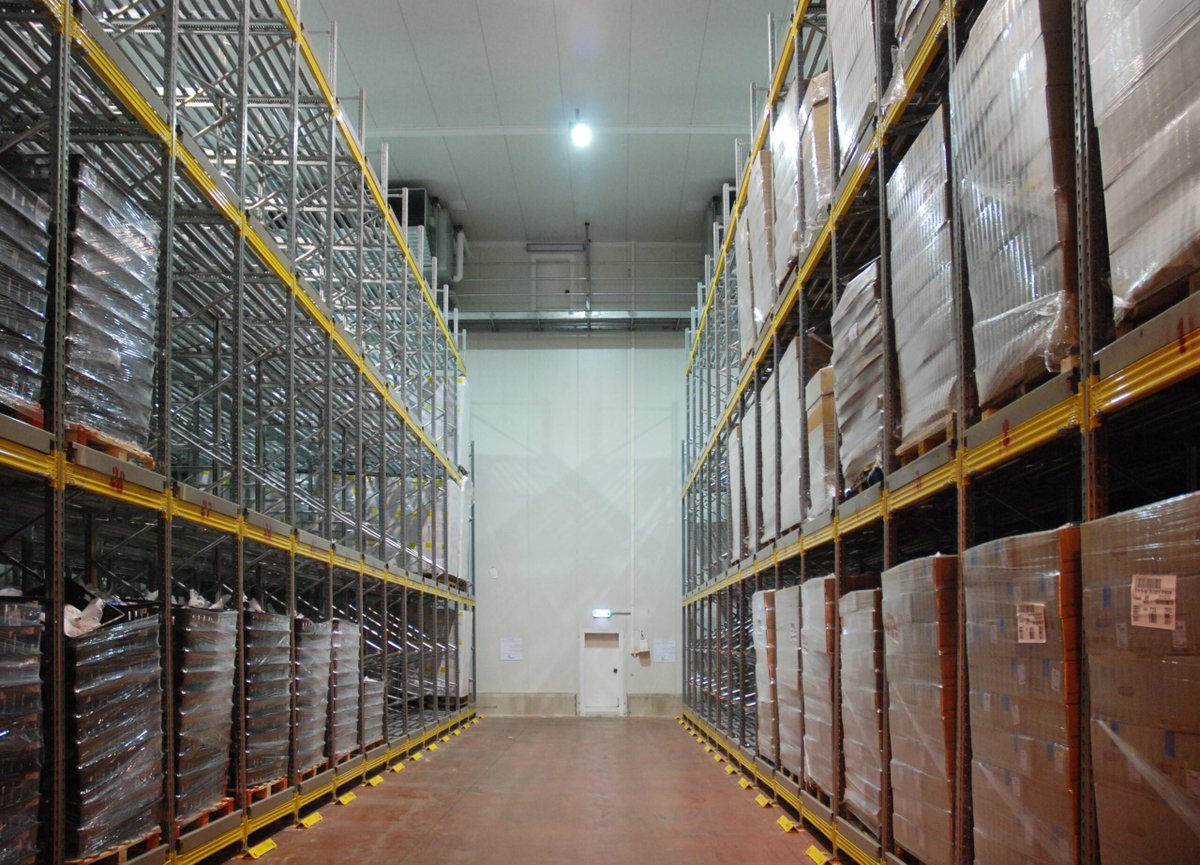 Rackline's tweet photo. Alongside other storage solutions, Rackline are also specialists in pallet racking. If you're considering changes to your warehouse, or building a new one. Then find out more:

https://t.co/uq8p7PydA3 https://t.co/gqP3ln7zo5
