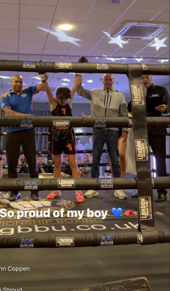 RumbolCharlie's tweet photo. Good night 🥊🥊 https://t.co/t6dIJvbDFw
